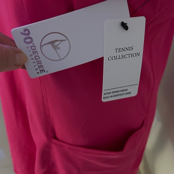 Tennis Collection by 90 Degree by Reflex hot pink with pockets and shorts NWT - Picture 5 of 10